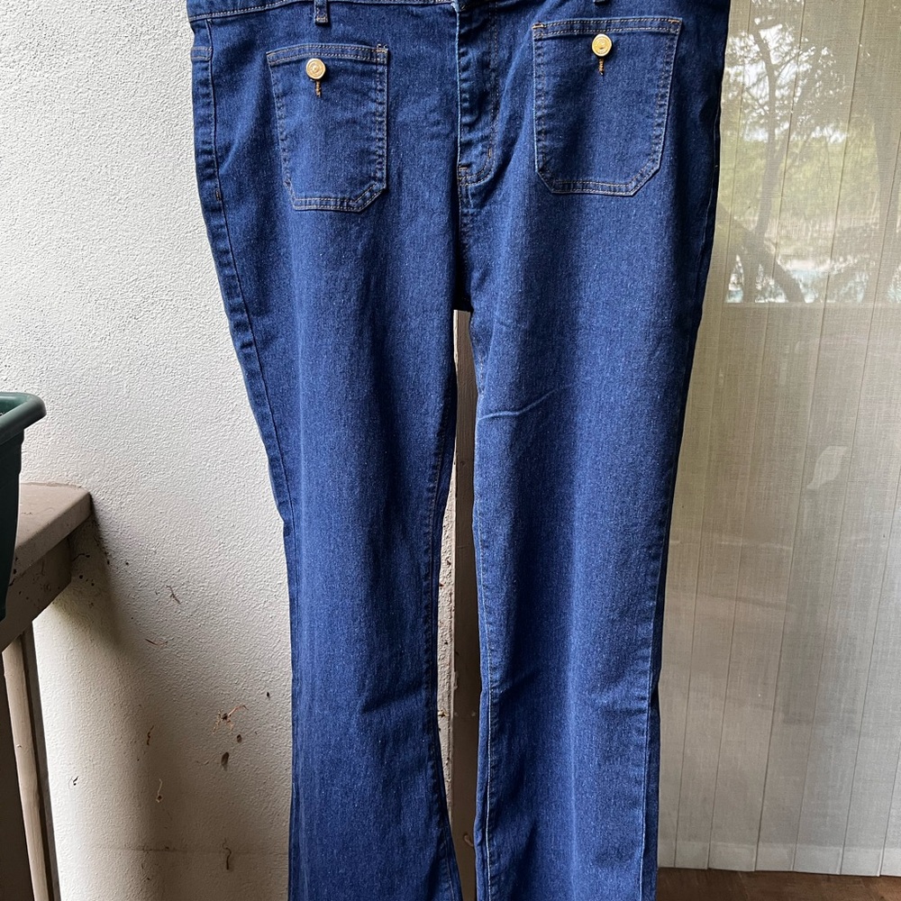 NEW, NEVER TRIED ON PLUS SIZE SAILOR-STYLE JEANS XXL. MEDIUM BLUE